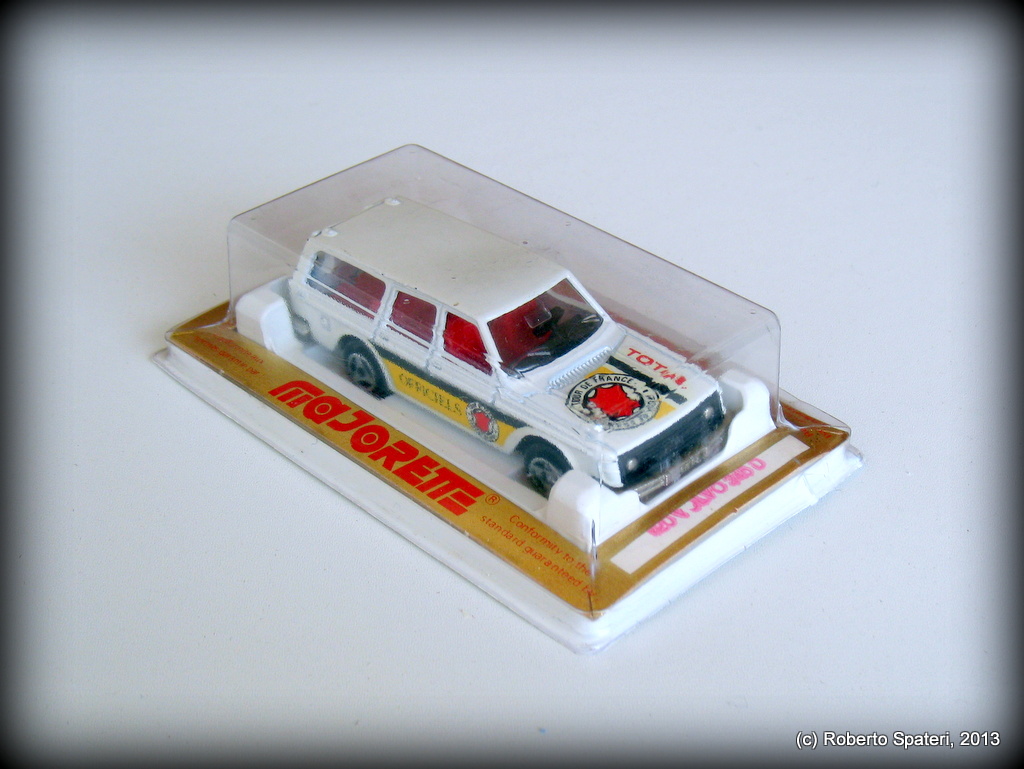 Majorette Volvo 245 D (n.220)